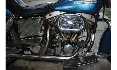 Beautiful leather saddle bags and a king & queen seat. VIN: 2A45848H6 1976 Harley Davidson Bicentennial FLH ...