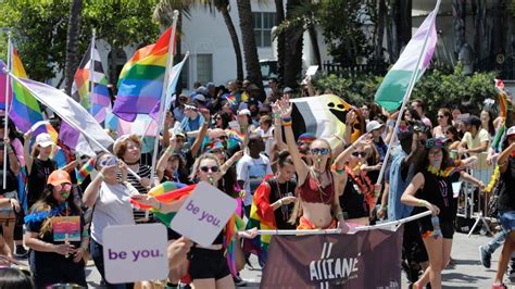 Battles Erupt Over Banning LGBTQ Topics From US Classrooms
