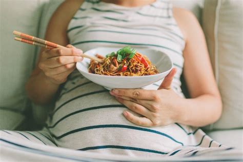 Myths About Eating During Pregnancy Babymed Com