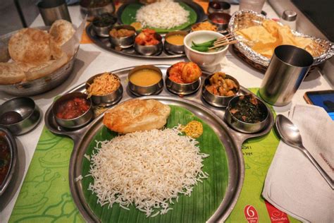 8 Best Places In Kolkata To Try The Authentic Bengali Thaliplatter