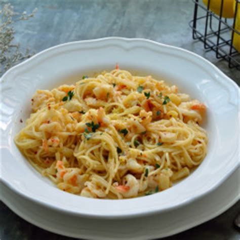 Saute two minutes or until shrimp are barely pink and/or garlic is soft. Angel Hair Pasta with Seafood Sauce - BigOven