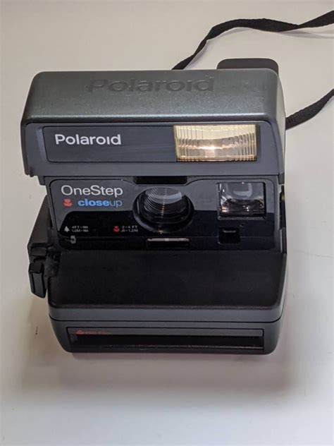 Vintage Polaroid Onestep 600 Instant Camera Et Un Pack De Etsy