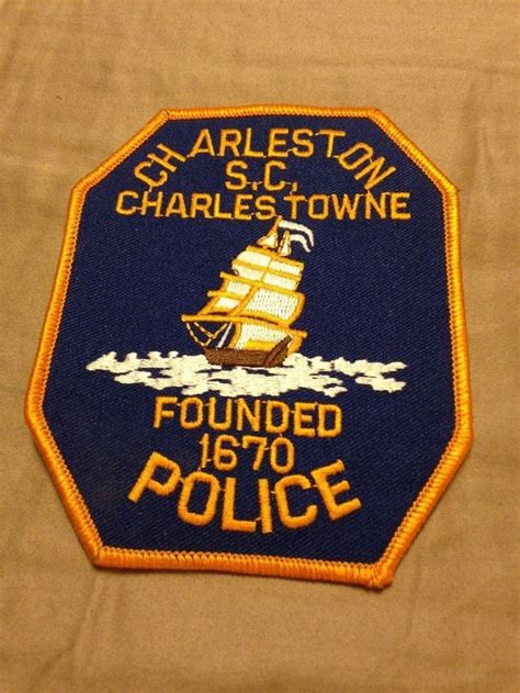 Charleston Sc Charlestowne Police Shoulder Patch Retired And New