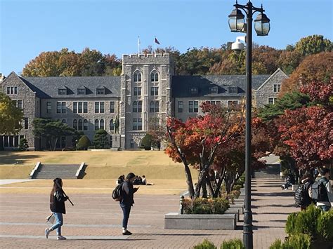 Top university ranking in south korea by qs for 2019 review university ranking by top global ranking agencies, browse university details like tuition, admission requirement | gotouniversity. University Study in South Korea: Korea University ...