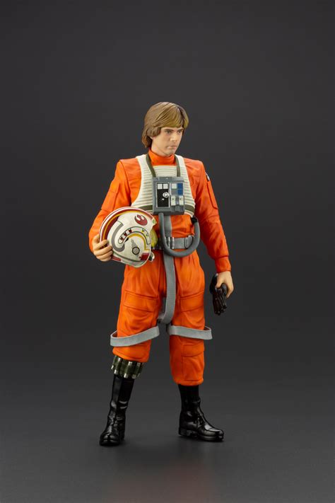 Kotobukiya Star Wars Luke Skywalker X Wing Pilot 110 Scale Artfx