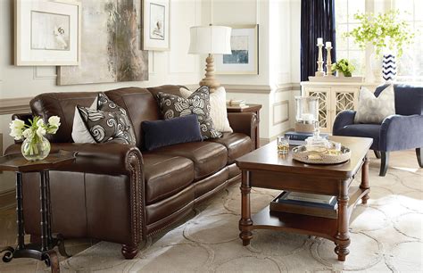 Bassett Furniture Traditional Living Room Other By Bassett