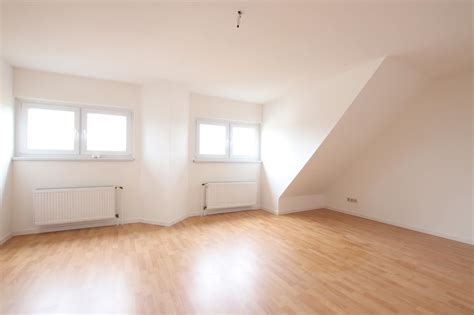 Sie befindet sich in einer ruhigen nebenstraße der kalker hauptstraße. Dachgeschosswohnung in Köln, Kalk, 46 m²