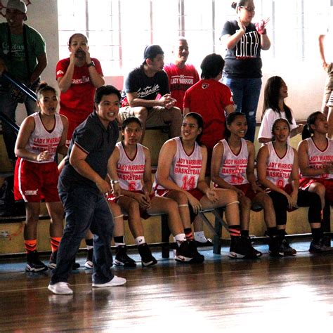 Teamgroup Photo Gallery Ue Lady Warriors Basketball Daytime View