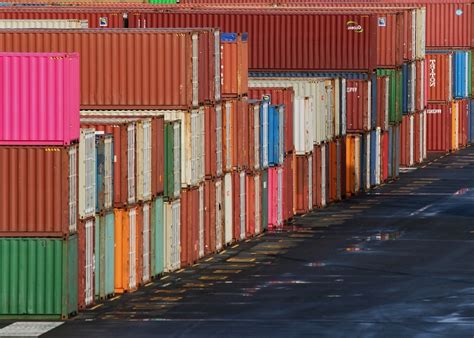 Explainer Why Has The Inventory Of Empty Shipping Containers Built Up