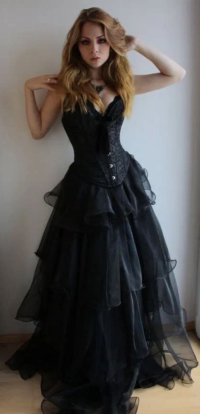 Long Black Gothic Corset Prom Dresses Sweetheart Neckline Steampunk Corset Dress