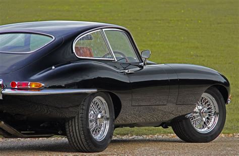 The Beautiful E Type Jaguarclassiccars Jaguar E Type Jaguar E