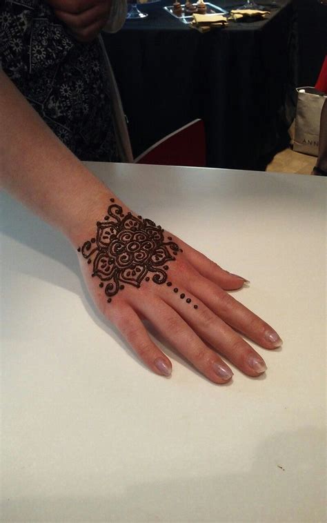 An important part of indian culture, the use of henna has become increasingly popular in the united states, with henna artists providing henna tattoos for weddings, as event entertainment and for other special events. Pin by Boston Henna on Celebrate Summer | Hand tattoos ...