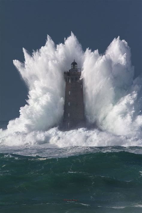Wave Bigger Than The Lighthouse Stunning Nature Image