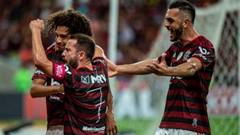 Here you can easy to compare statistics for both teams. Flamengo bate o Atlético-MG e abre vantagem na liderança ...