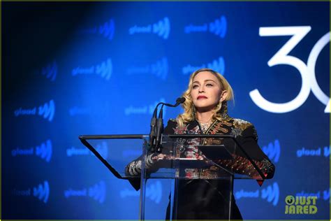 Madonna Calls Out Instagram For Censoring Her Nipple Photo 4667536