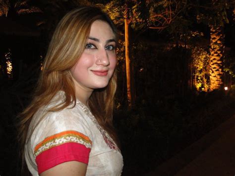 Pashto Film Drama Model And Singer Urooj Mohmand New Latest Wallpapers Pictures ~ Welcome To
