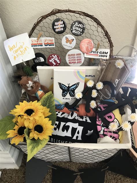 Alpha Gamma Dleta Big little basket! Sorority basket. #AGD #