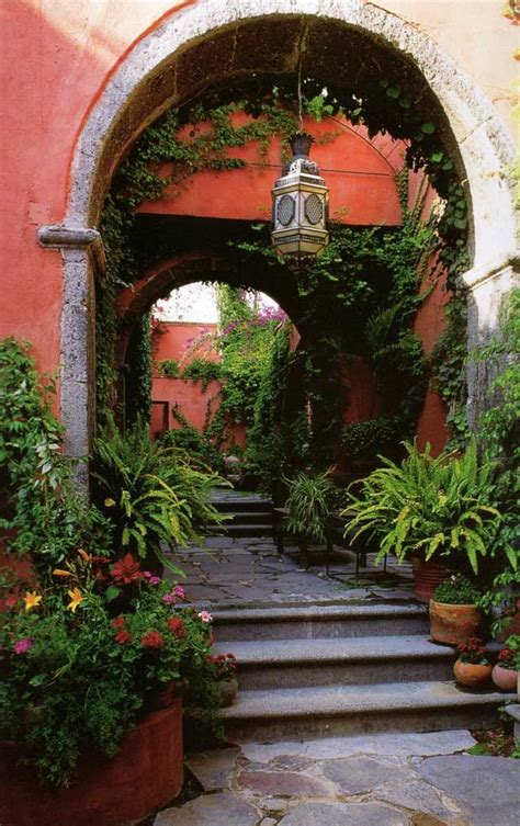 The 25 Best Mexican Courtyard Ideas On Pinterest Haciendas Mexican