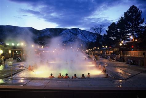 The Worlds Largest Natural Hot Springs Pool Is Located In Glenwood
