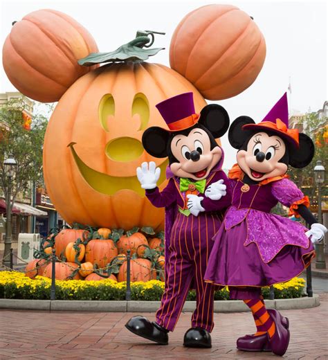 Disneyland Halloween Food Attractions Mickeys Halloween Party Tips