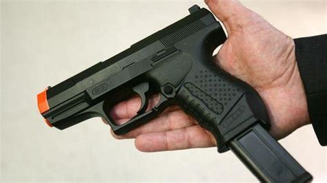 Retailers To Stop Selling Toy Guns That Look Real In Ny