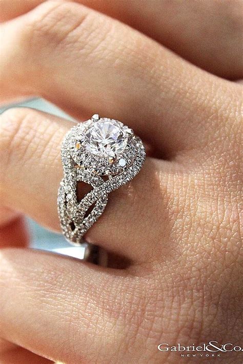 Utterly Gorgeous Engagement Ring Ideas See More