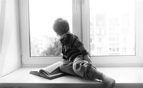 107 Lonely Child Sitting Reading Book Stock Photos Free And Royalty