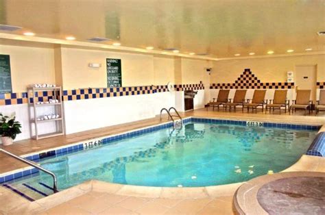 Hilton Garden Inn Detroit Metro Airport Updated 2018 Prices And Hotel Reviews Romulus Mi
