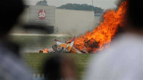 Faa Wing Walker Pilot Killed In Crash Had Clean Records