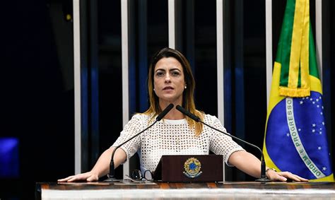 união brasil anuncia soraya thronicke como pré candidata à presidência folha pe