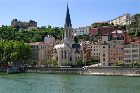 Comprehensive information on lyon's heritage, cultural and sporting activities, leisure and outings for tourists as well as leisure and business information for tourism professionals. Church on the waterfront in the city of Lyon, France wallpapers and images - wallpapers ...