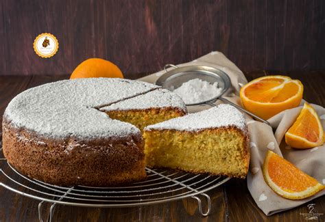 Un plumcake soffice all'arancia ideale da servire per la colazione e la merenda di ogni giorno. Pan d'arancio soffice | Ricetta ed ingredienti dei ...