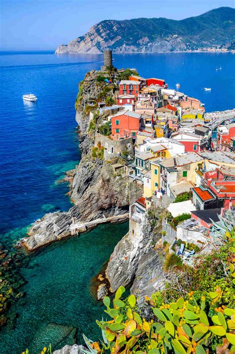 Best Small Towns To Visit In Italy Vernazza Positano