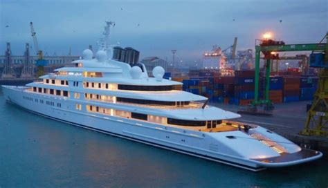 A Closer Look At The 600 Million Superyacht Azzam Small Yachts Most