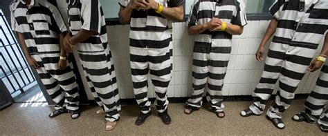 Michigan Inmates To Get Black And White Striped Uniforms Orange Is Now