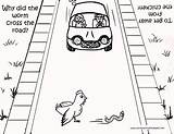 Coloring Road Cross Worm Crossing Chicken Printable Dirt Designlooter 309px 14kb sketch template