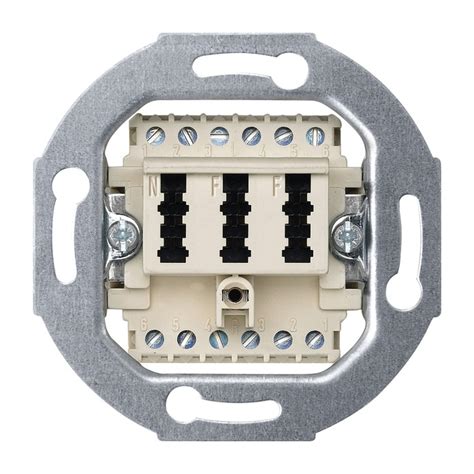 Bei anschluss der infrarotheizung an die alten nachtspeicheranschlüsse, sind sie natürlich an diese anschlüsse auf grund der absicherung gebunden (und ggf. Mosel-Elektro|Merten 465226 Fernmelde-Anschlussdose TAE 3fach, 2x6/6 NF/F, weiß günstig kaufen ...