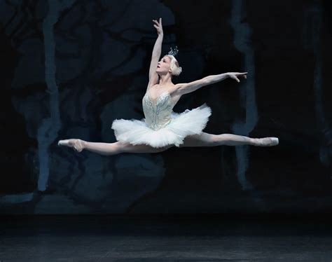 Nyc Ballets Ashley Bouder At The Peak Of Her Career Huffpost