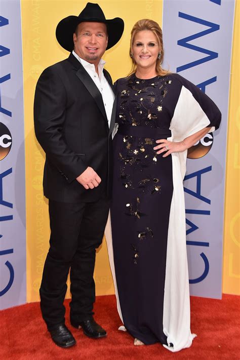 Garth Brooks And Trisha Yearwood Giving Up On Losing Weight In Quarantine