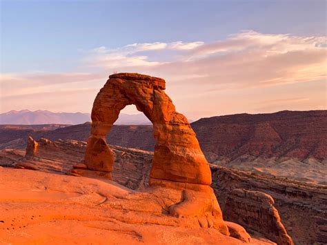 Delicate Arch Sunset Hike 10 Important Things To Know Scenic And Savvy