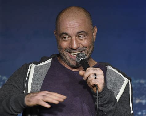 Rogan began his career in comedy in august 1988 in the boston area. Joe Rogan Fans Angry Over Spotify Partnership, Rest of the Internet Laughs | Celebrityml.com
