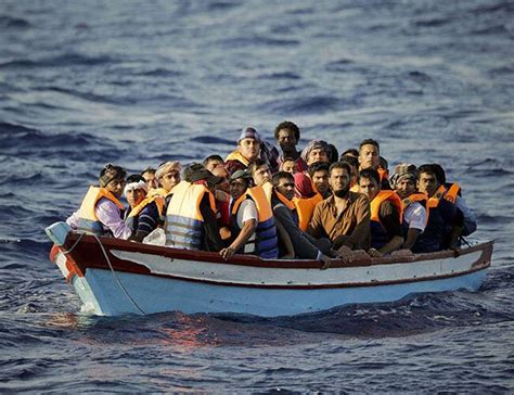 30 Migrants Drown After Boat Sinks Off Yemen Un World News