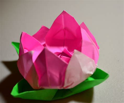 Origami Lotus Flower 4 Steps With Pictures Instructables