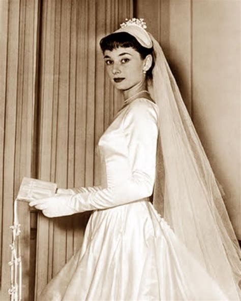 Https://tommynaija.com/wedding/audrey Hepburn 1954 Wedding Dress