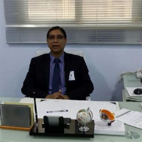 Drmanoj Shrivastava Ophthalmologist Mohammad Dossary Hospital Linkedin