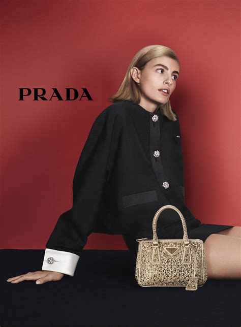 Prada Presents Holiday 2022 Campaign A Simple Gesture Numéro