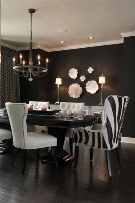 Black and White Dining Room - Contemporary - dining room - Benjamin
