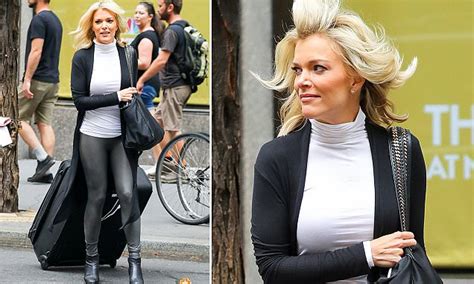 Megyn Kelly Leaves Nbc Studios In New York Daily Mail Online