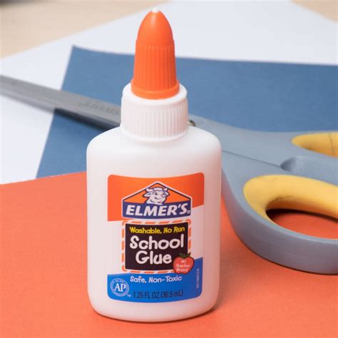 Elmers E301 125 Oz White Liquid School Glue