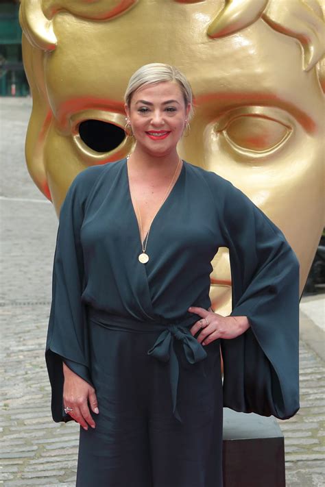 Find a lisa member join lisa your client's life policy needs to be managed like all assets. Lisa Armstrong unveils new shorter hair style ...